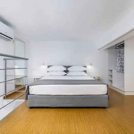 Casa Anna Boutique Loft Panoramic Sea View * אדאמאס